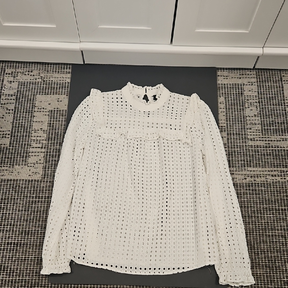 Who What Wear Open Weave White Eyelet Blouse